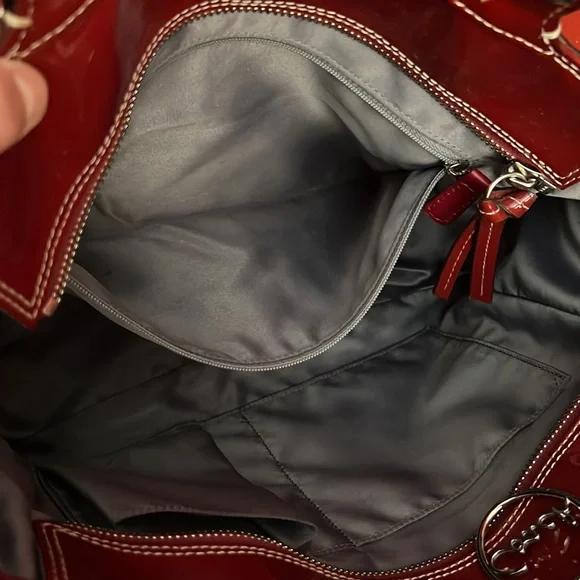 Coach Embossed Maroon Patent Leather Sexy Tote! - Picture 9 of 10